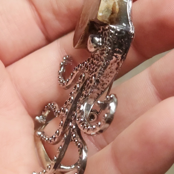 Ammonite Fossil Shell Octopus Brooch | Nautical Statement Pin | Ocean Gothic Jew - Picture 9 of 9